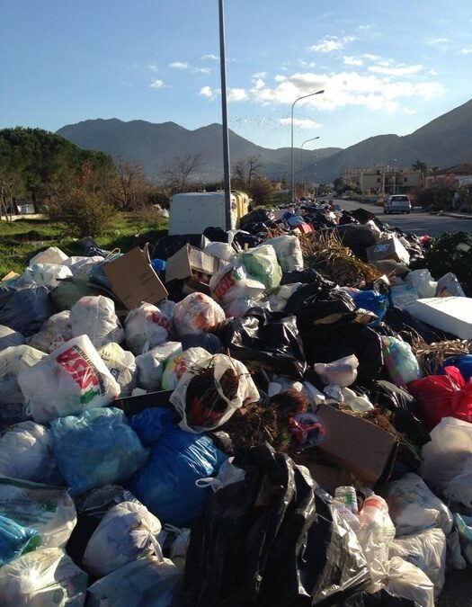 EMERGENZA RIFIUTI A TRAPANI:CODICI DENUNCIA IL GOVERNO REGIONALE